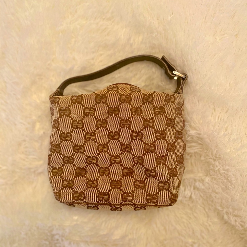 AUTHNTIC Gucci Mini Hobo Bag